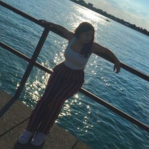 Meet your Posher, Alisar